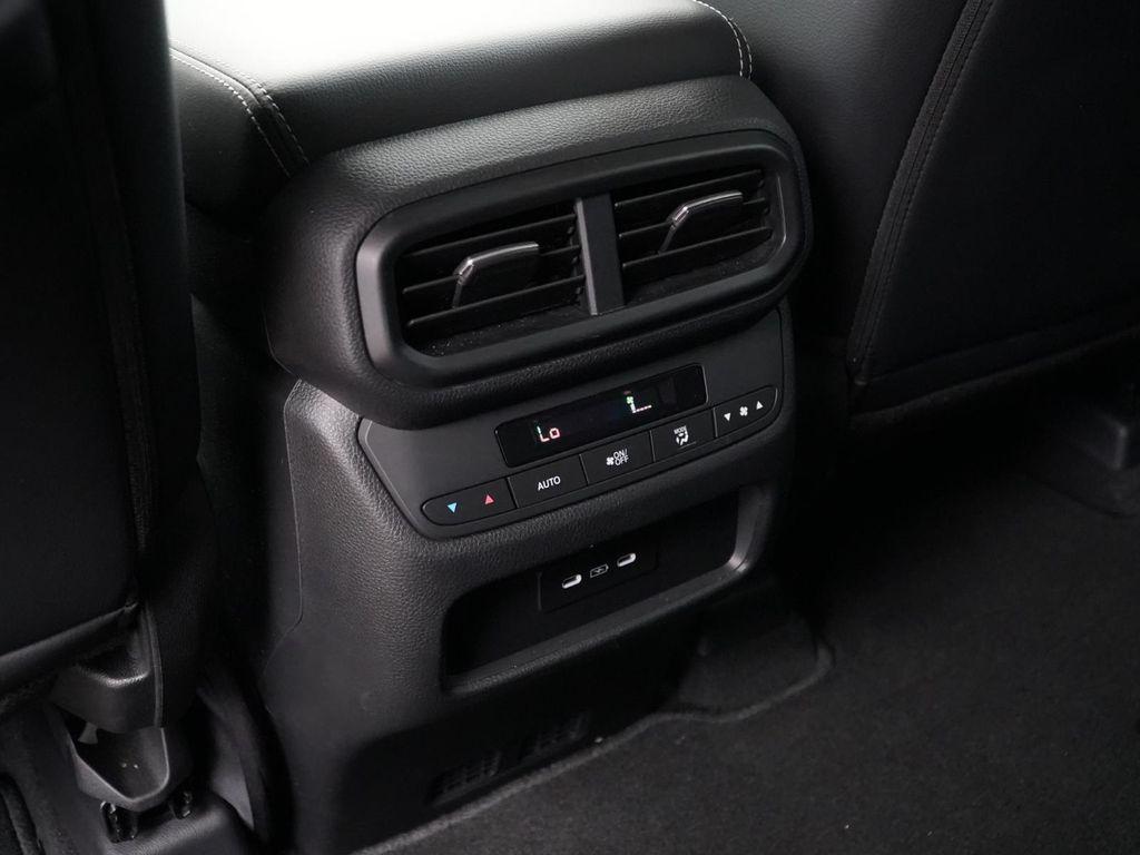 used 2025 Honda Pilot car, priced at $44,988