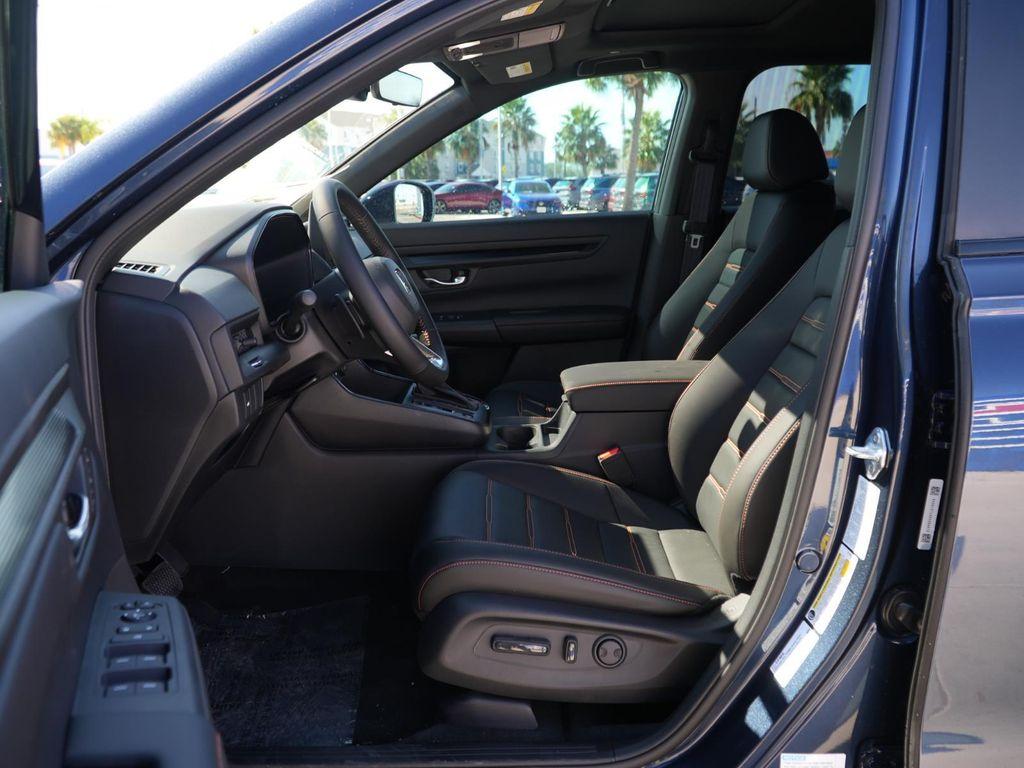 new 2026 Honda CR-V Hybrid car, priced at $38,568