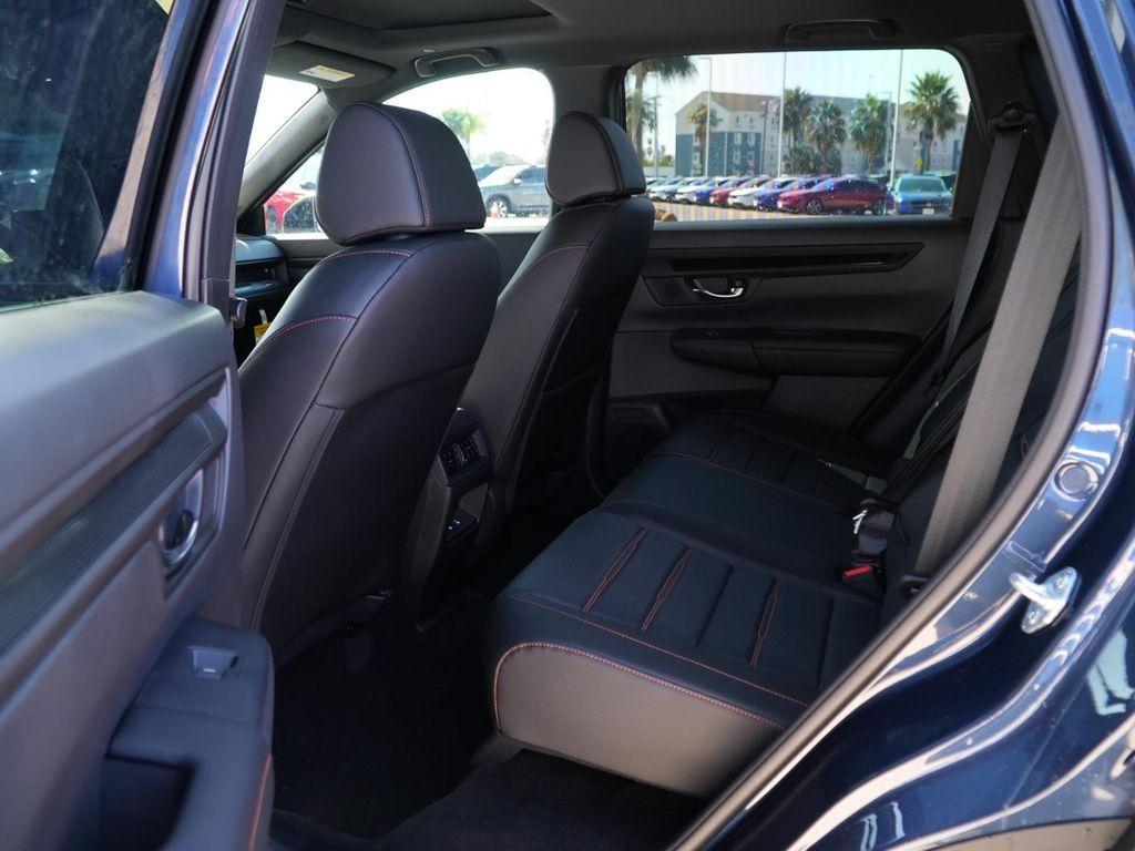 new 2026 Honda CR-V Hybrid car, priced at $38,568