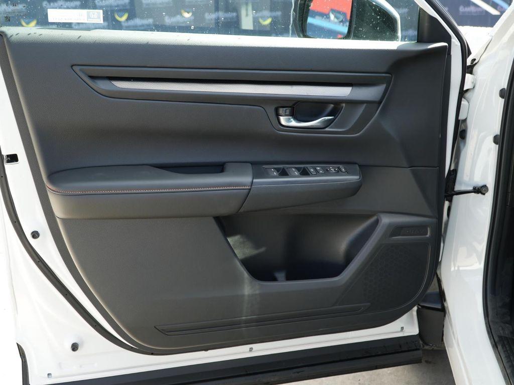 new 2026 Honda CR-V Hybrid car, priced at $39,077