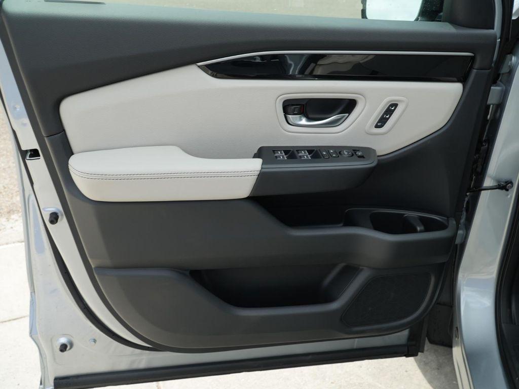 new 2026 Honda Pilot car, priced at $46,215