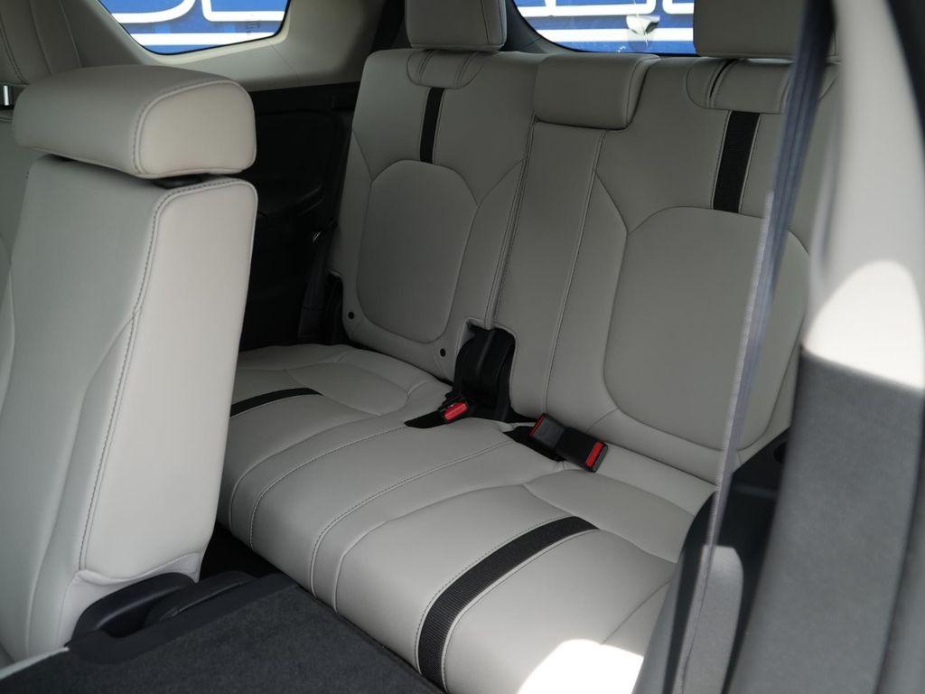 new 2026 Honda Pilot car, priced at $46,215