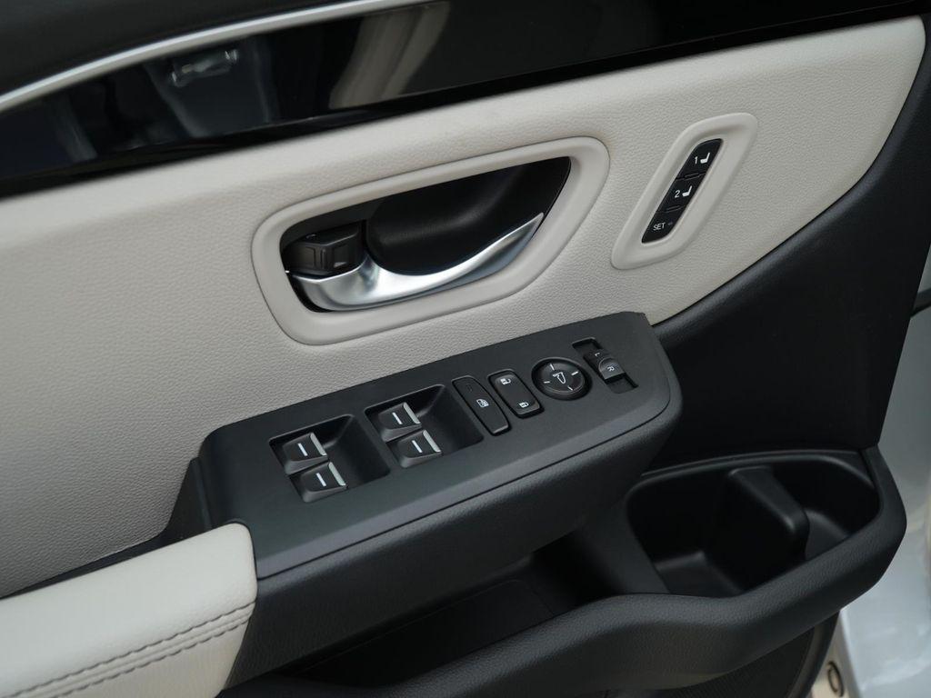 new 2026 Honda Pilot car, priced at $46,215