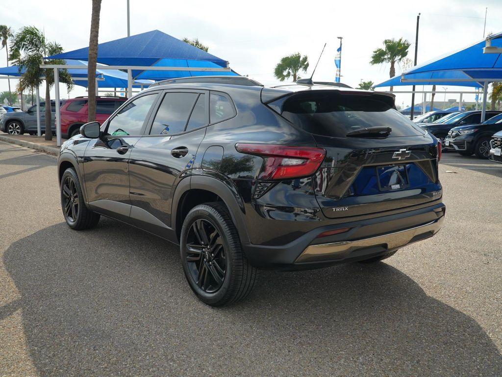 used 2024 Chevrolet Trax car, priced at $20,998