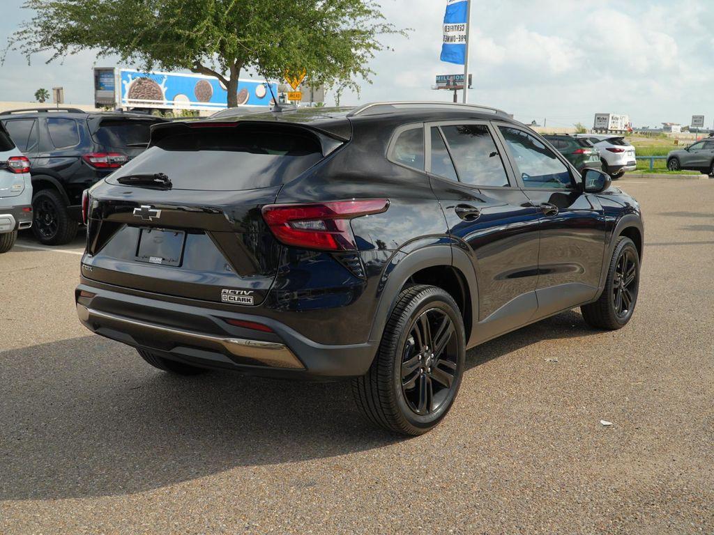 used 2024 Chevrolet Trax car, priced at $20,998