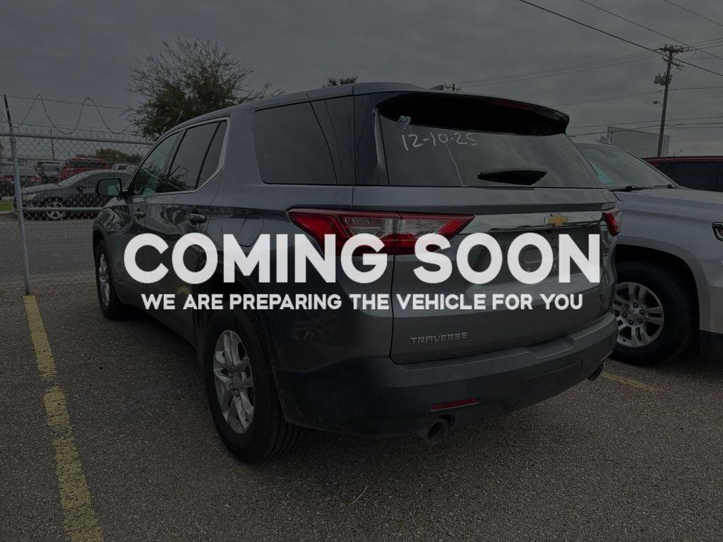 used 2020 Chevrolet Traverse car, priced at $17,898
