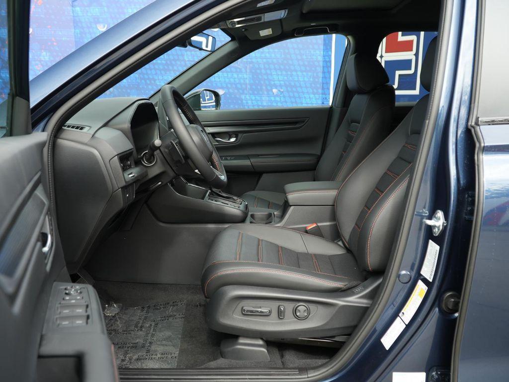 new 2026 Honda CR-V Hybrid car, priced at $38,568