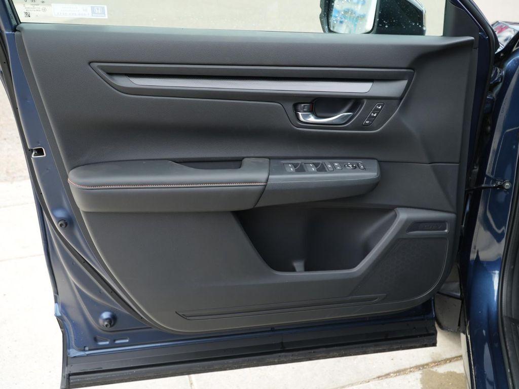 new 2026 Honda CR-V Hybrid car, priced at $38,568