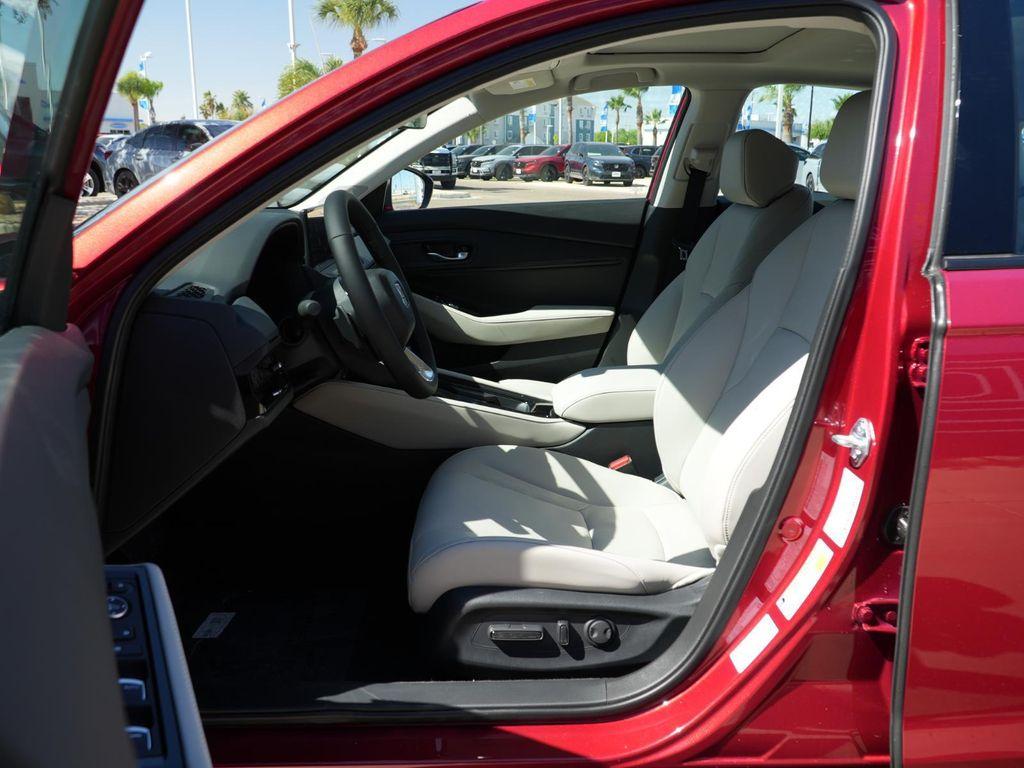 new 2026 Honda Accord Hybrid car, priced at $41,045