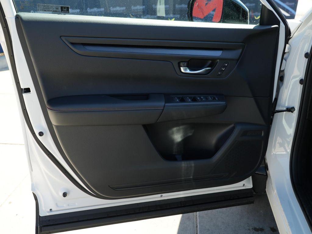 new 2026 Honda CR-V Hybrid car, priced at $40,445