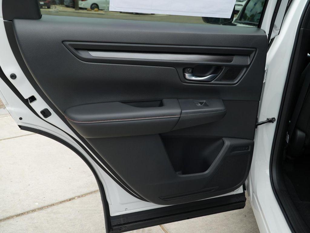 new 2026 Honda CR-V Hybrid car, priced at $39,005