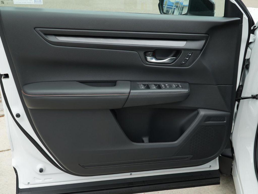 new 2026 Honda CR-V Hybrid car, priced at $39,005