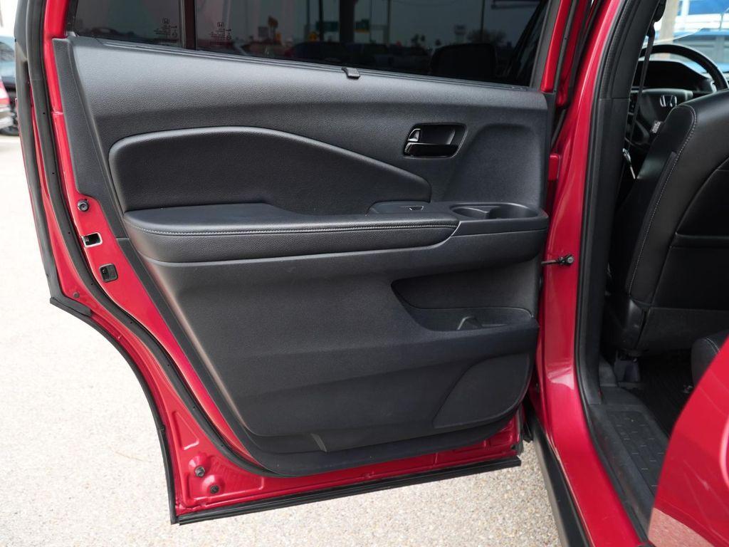 used 2023 Honda Passport car, priced at $31,088