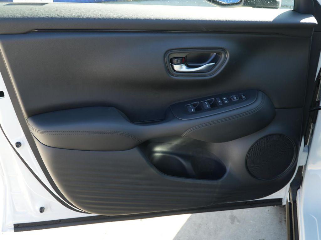 new 2026 Honda HR-V car, priced at $28,105