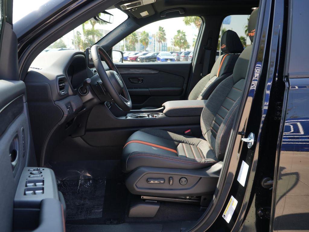 new 2026 Honda Passport car, priced at $50,250