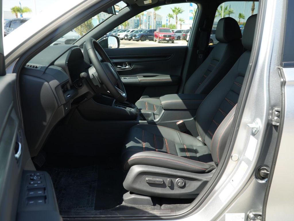 new 2026 Honda CR-V Hybrid car, priced at $38,568