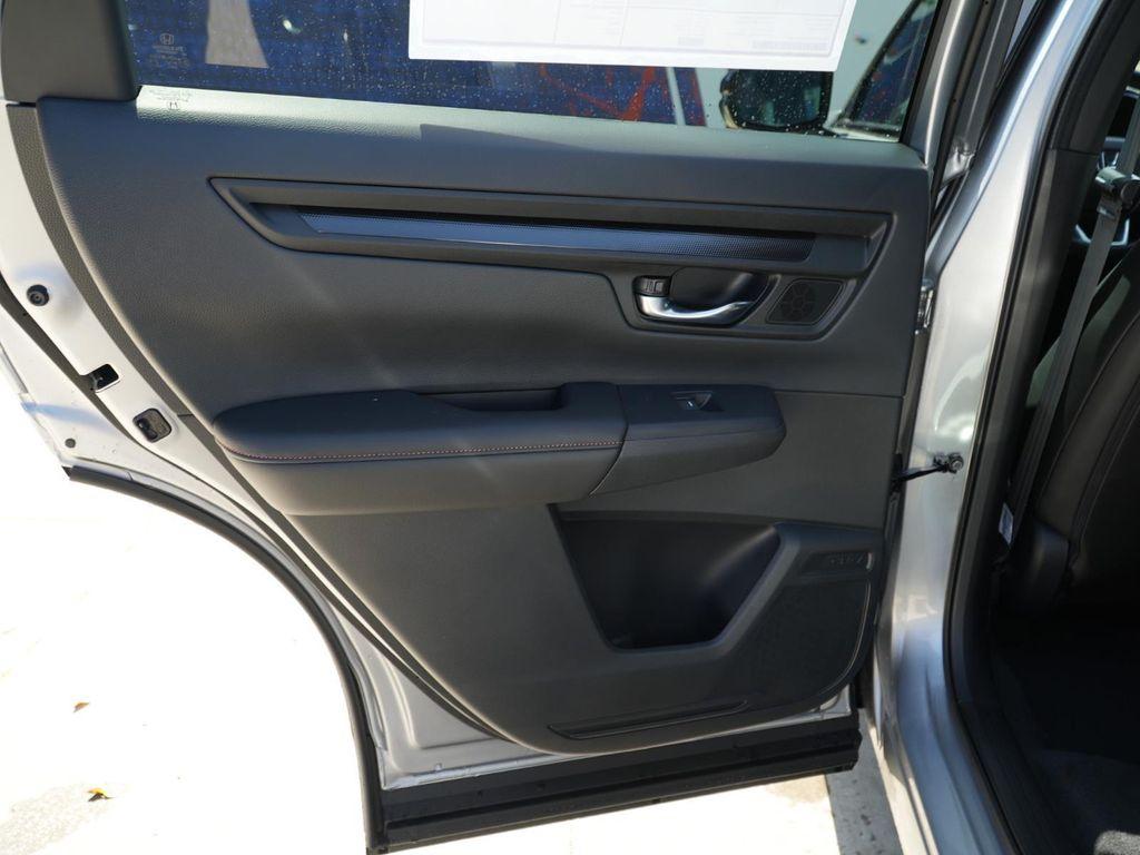 new 2026 Honda CR-V Hybrid car, priced at $38,568