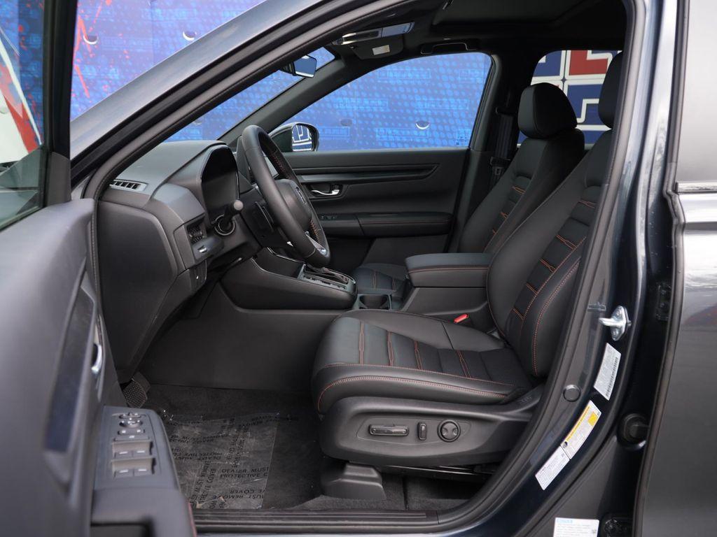 new 2026 Honda CR-V Hybrid car, priced at $41,066