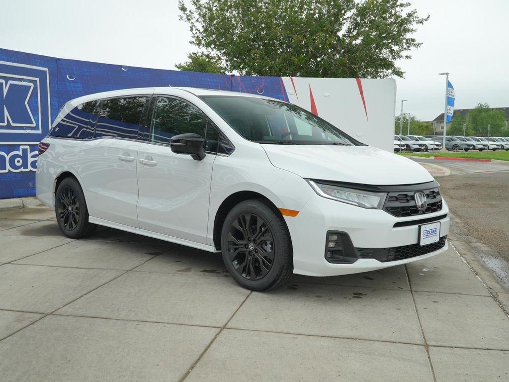 new 2026 Honda Odyssey car, priced at $44,236