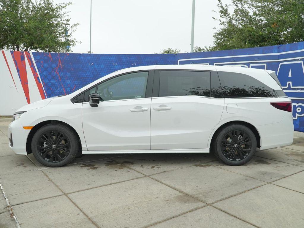 new 2026 Honda Odyssey car, priced at $44,236