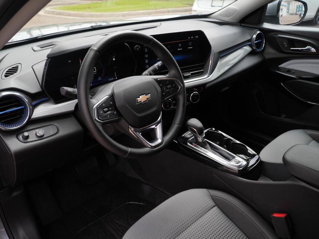 used 2025 Chevrolet Trax car, priced at $21,488