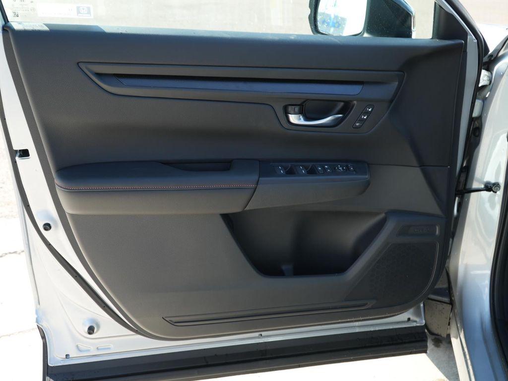 new 2026 Honda CR-V Hybrid car, priced at $38,568