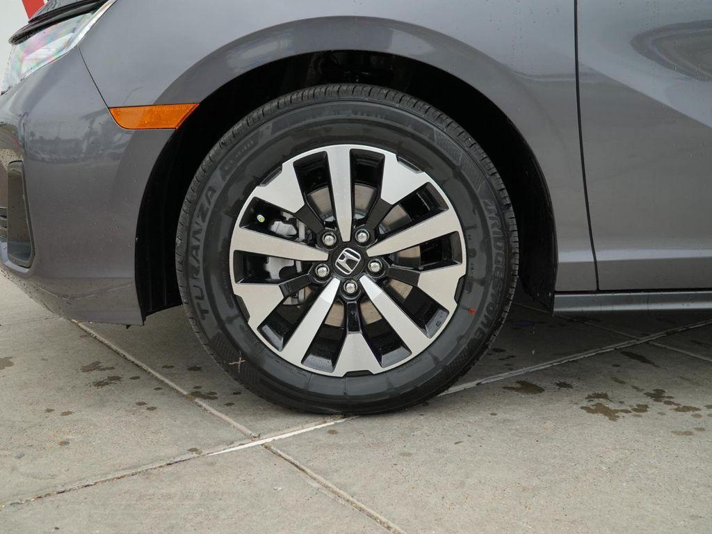 new 2026 Honda Odyssey car, priced at $43,732
