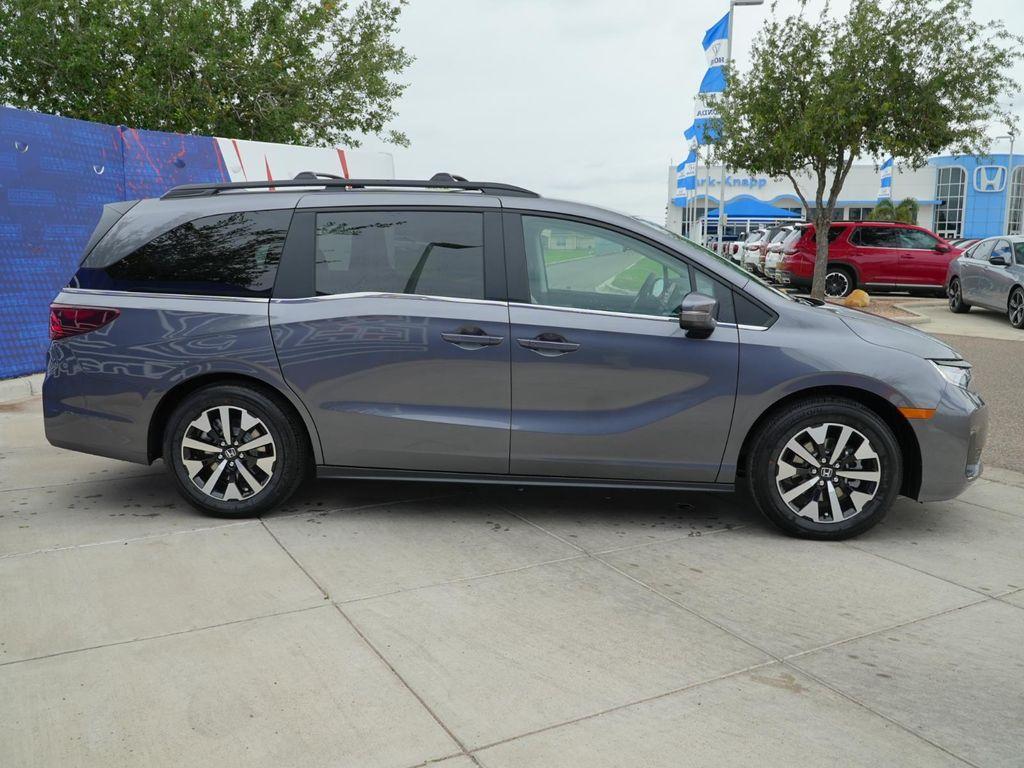 new 2026 Honda Odyssey car, priced at $43,732