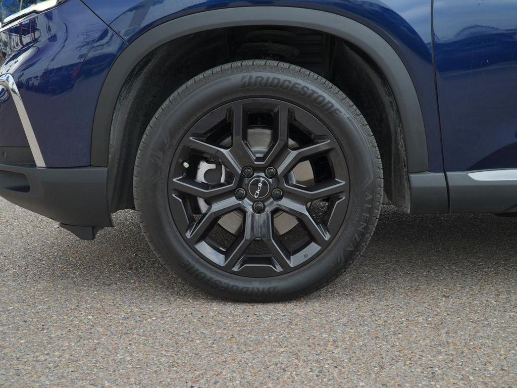 used 2025 Honda Pilot car, priced at $47,888