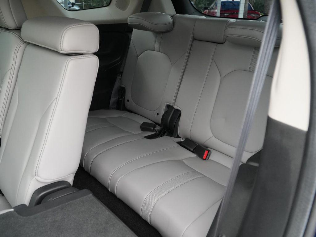 used 2025 Honda Pilot car, priced at $47,888