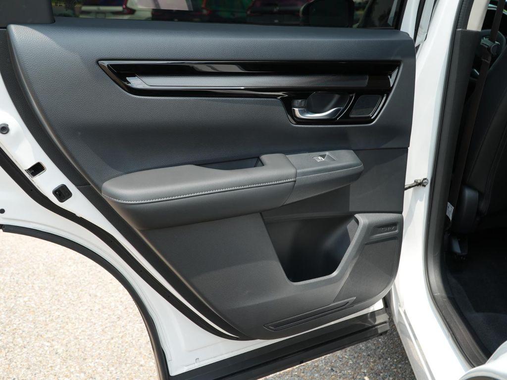 used 2024 Honda CR-V car, priced at $32,552