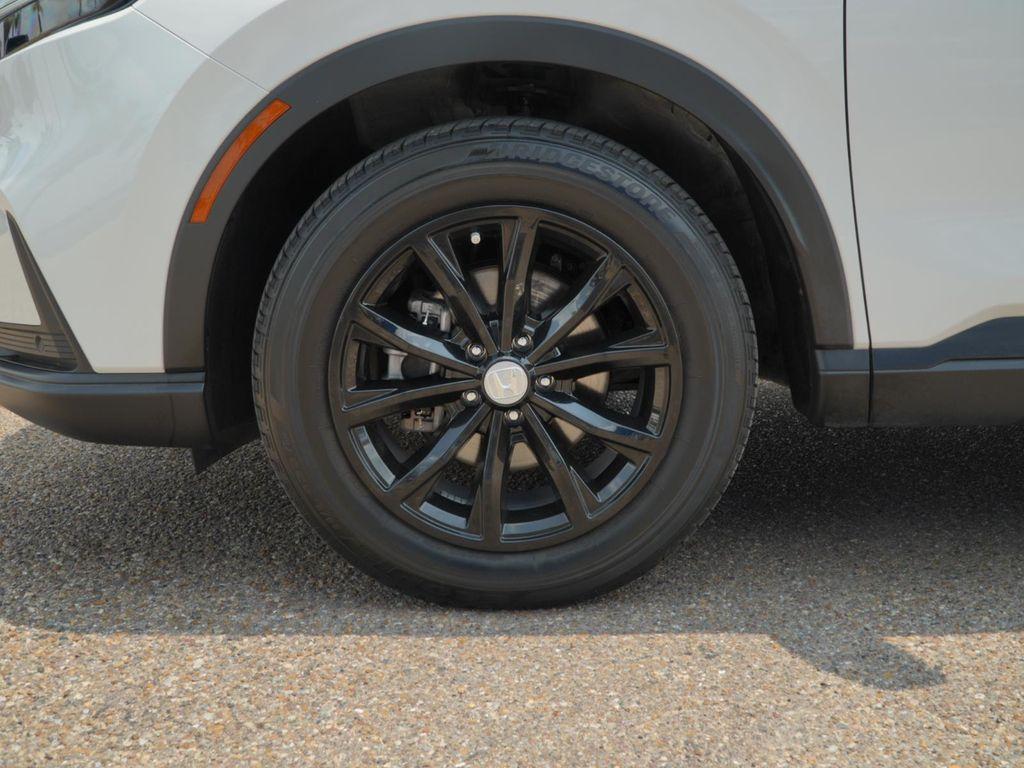 used 2024 Honda CR-V car, priced at $32,552