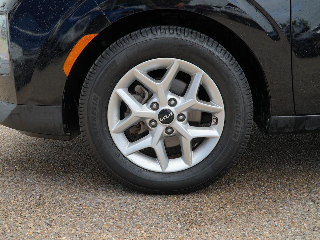 used 2022 Kia Soul car, priced at $14,990