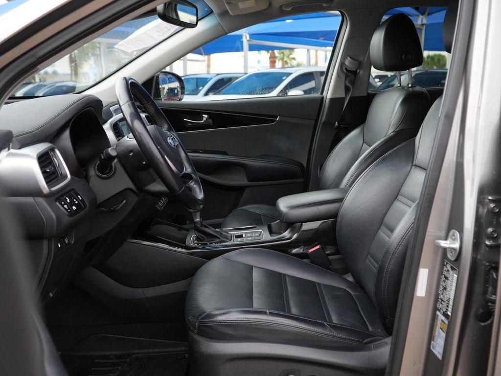 used 2019 Kia Sorento car