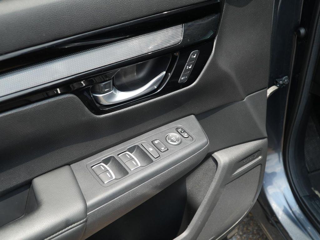 used 2023 Honda CR-V car, priced at $28,834