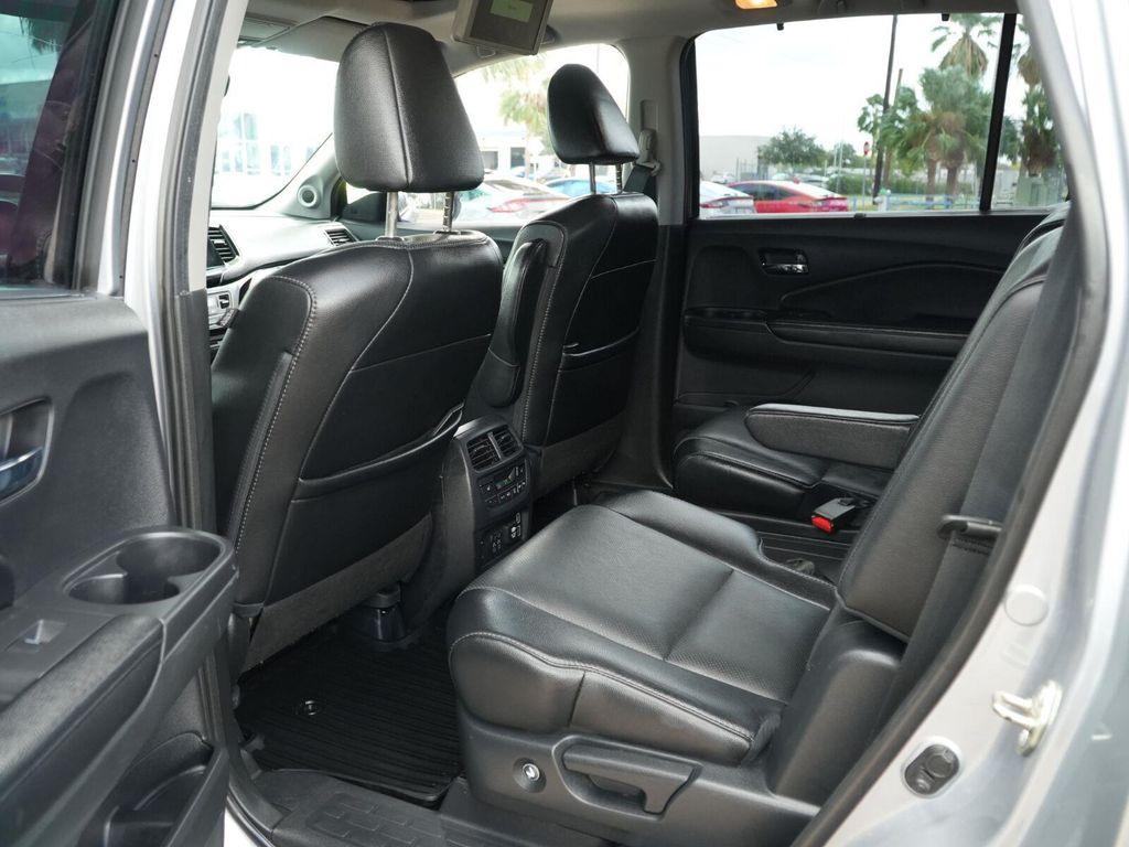 used 2020 Honda Pilot car, priced at $24,225