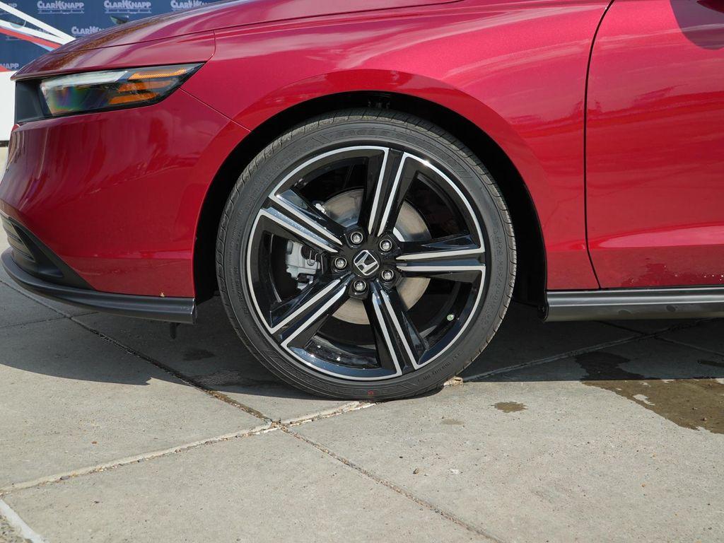 new 2025 Honda Accord Hybrid car, priced at $33,893