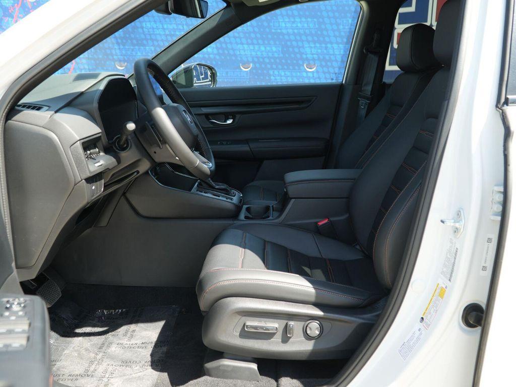 new 2026 Honda CR-V Hybrid car, priced at $39,455