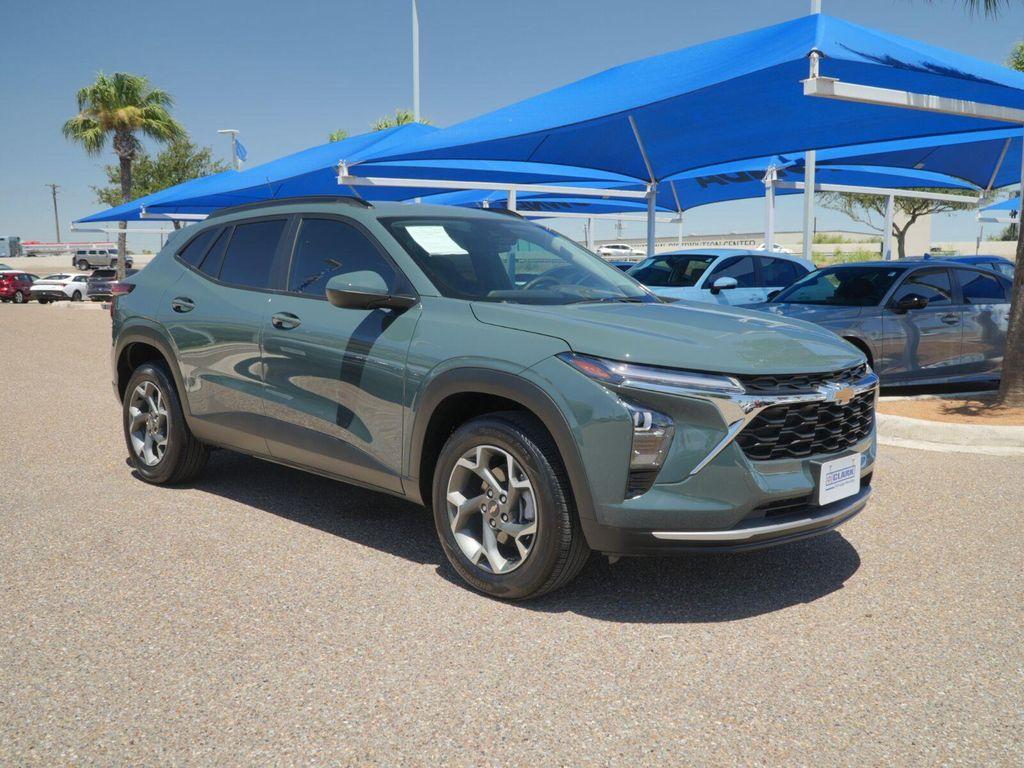 used 2026 Chevrolet Trax car, priced at $21,613