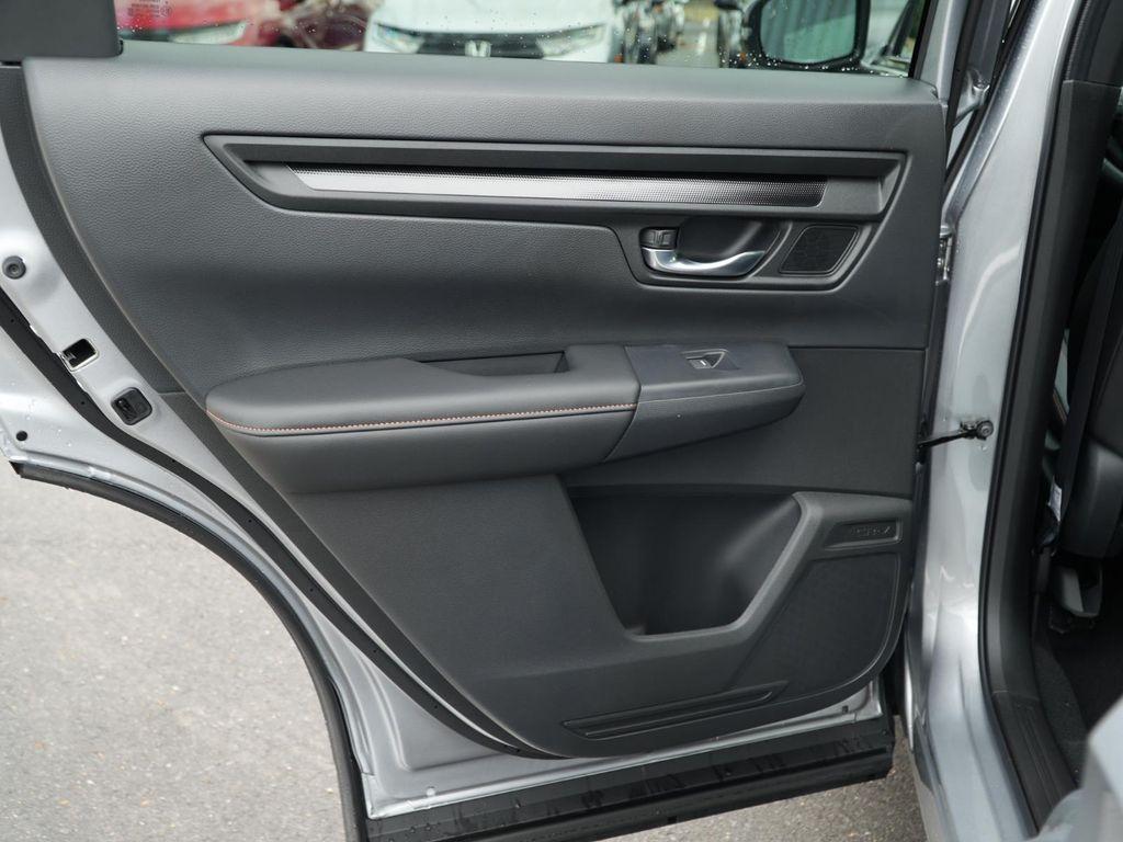 new 2026 Honda CR-V Hybrid car, priced at $39,596