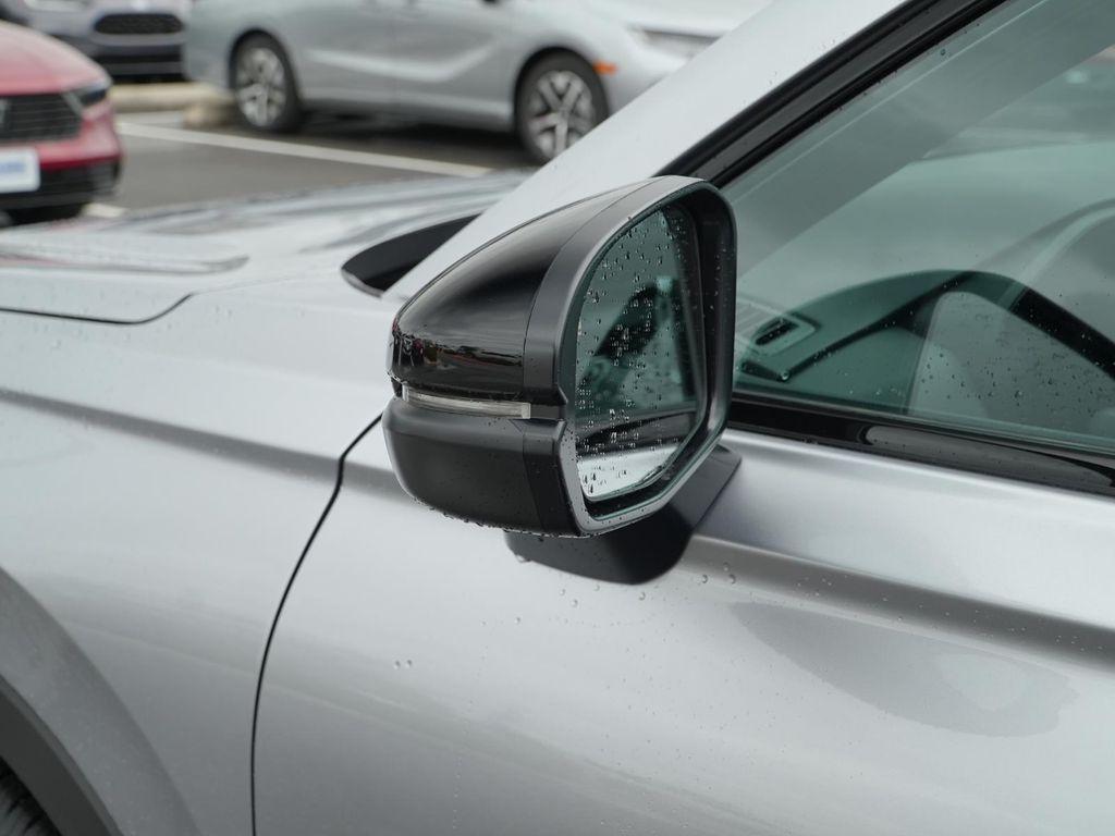 new 2026 Honda CR-V Hybrid car, priced at $39,596