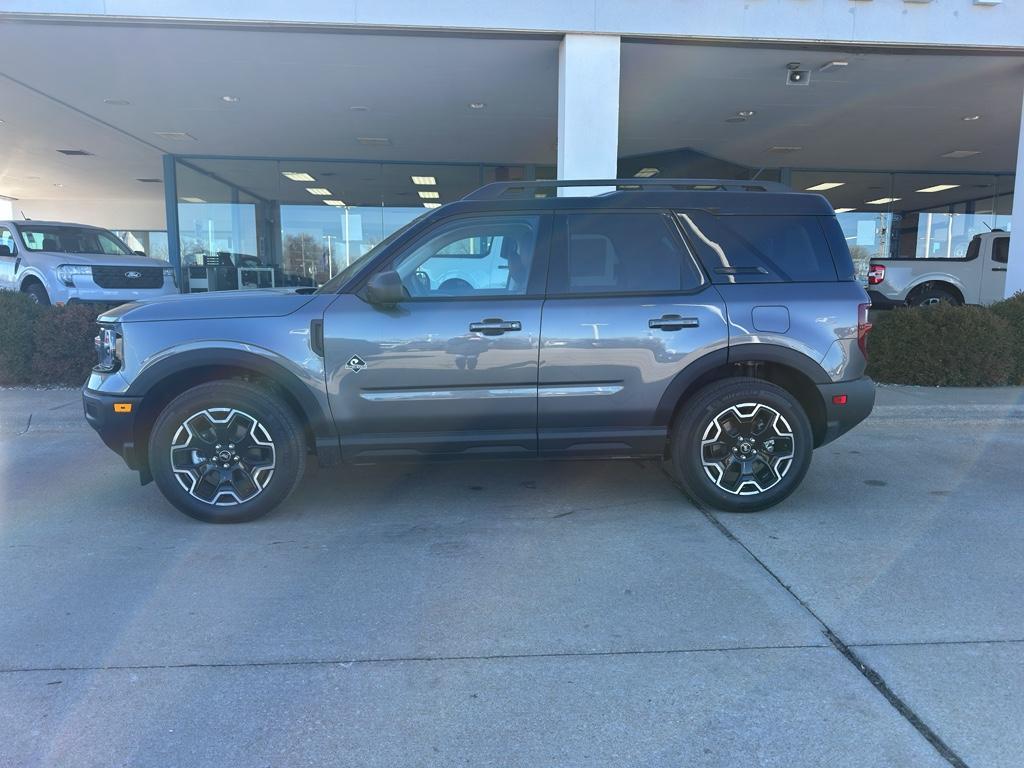 new 2025 Ford Bronco Sport car, priced at $36,985