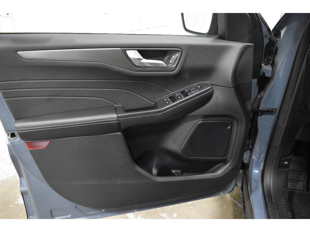 new 2025 Ford Escape car, priced at $34,000