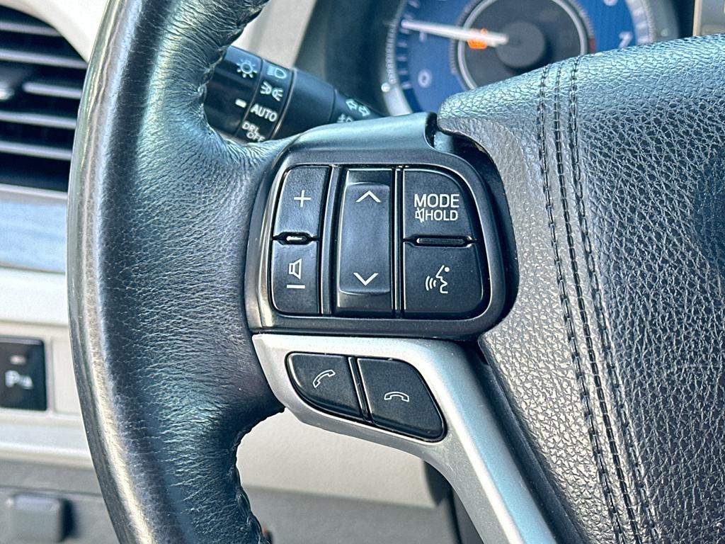 used 2018 Toyota Sienna car, priced at $25,550