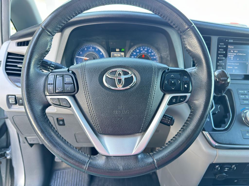 used 2018 Toyota Sienna car, priced at $25,550