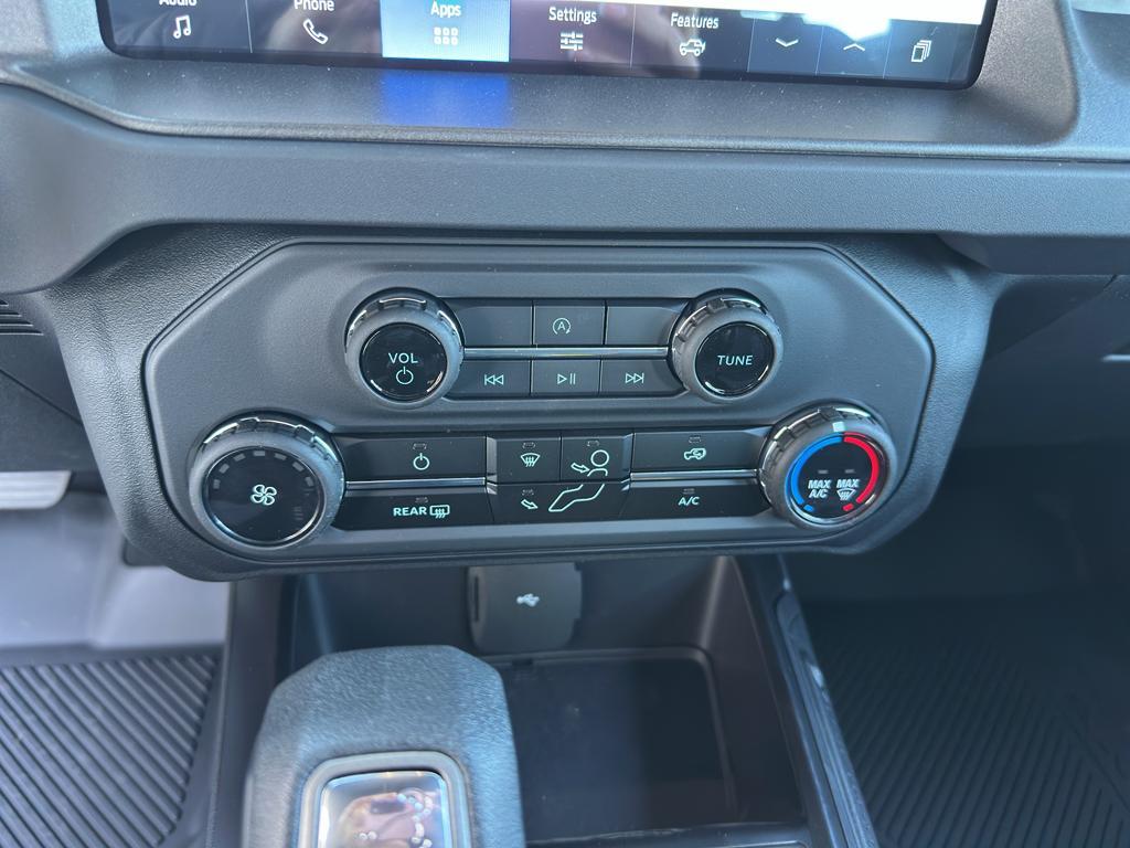 new 2025 Ford Bronco car, priced at $48,920