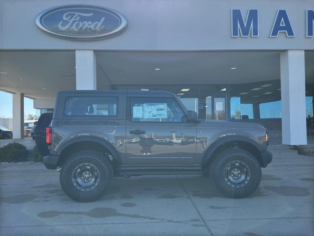 new 2025 Ford Bronco car, priced at $48,920