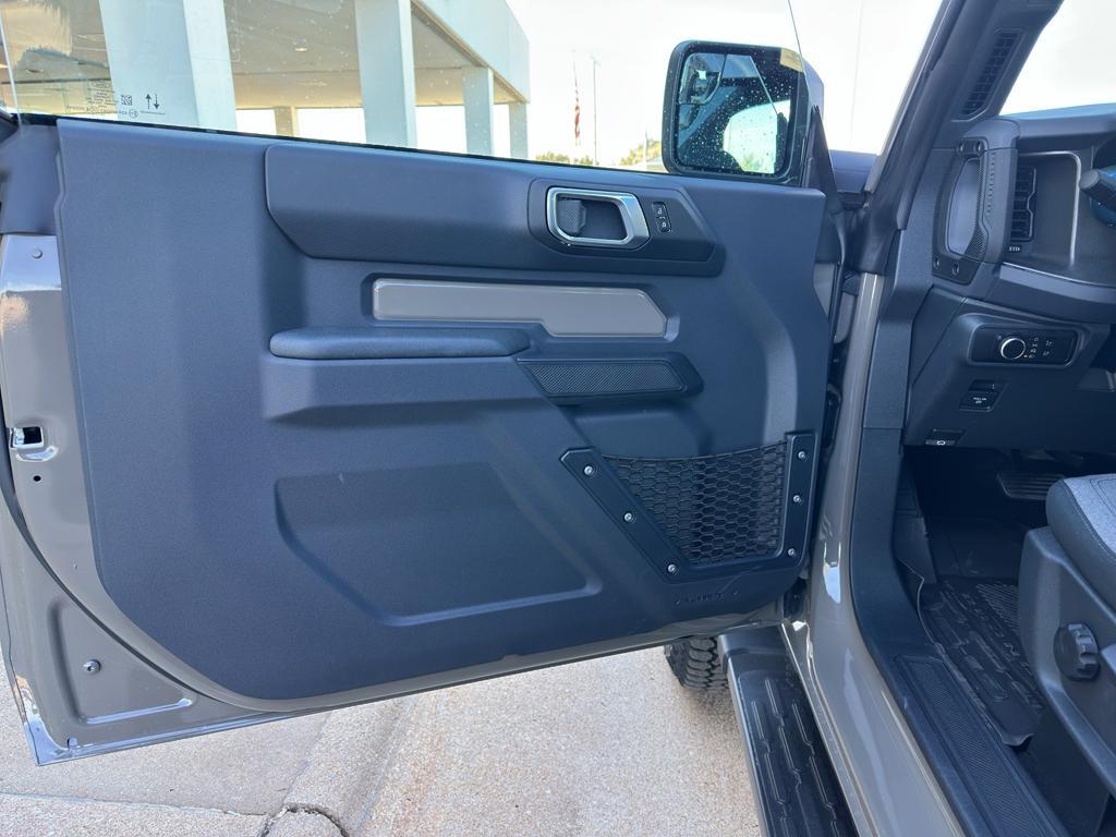 new 2025 Ford Bronco car, priced at $48,920
