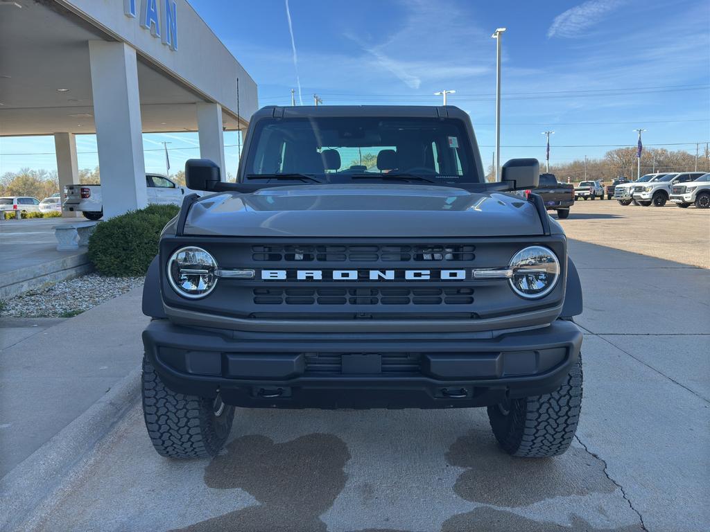 new 2025 Ford Bronco car, priced at $48,920