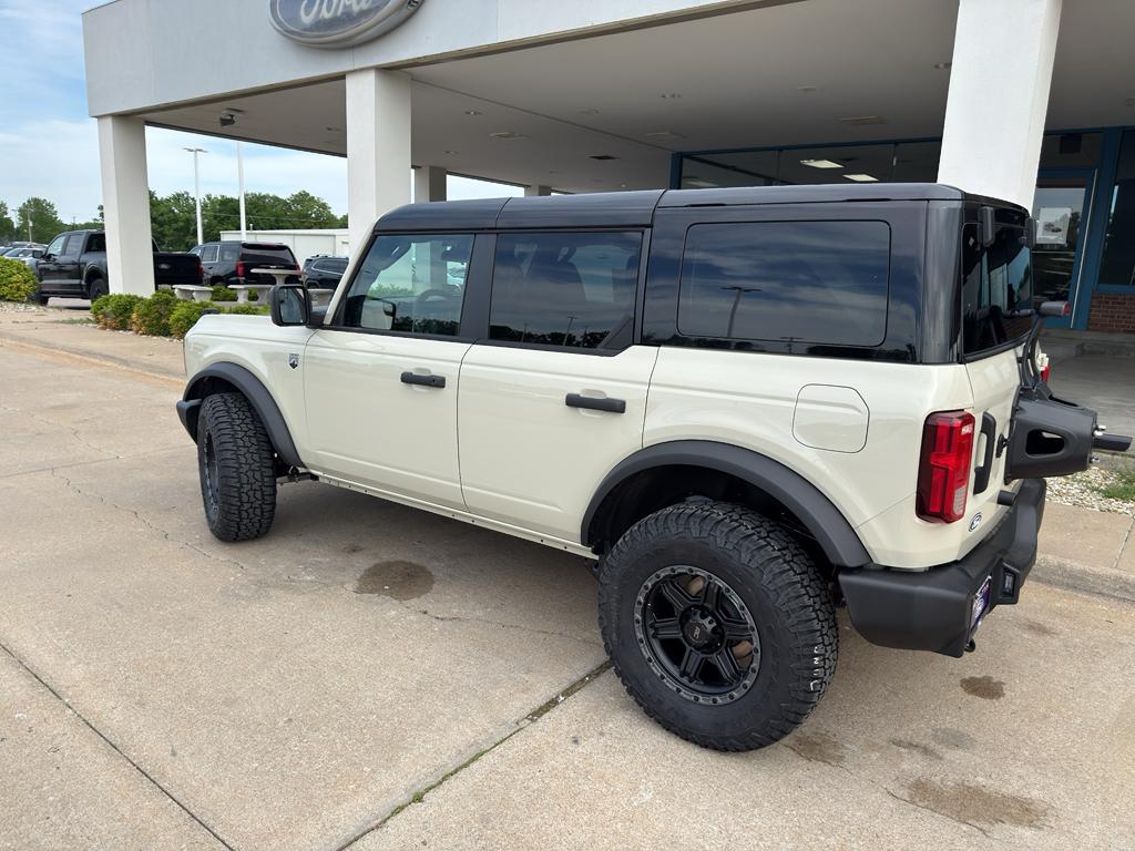 new 2026 Ford Bronco car, priced at $50,925